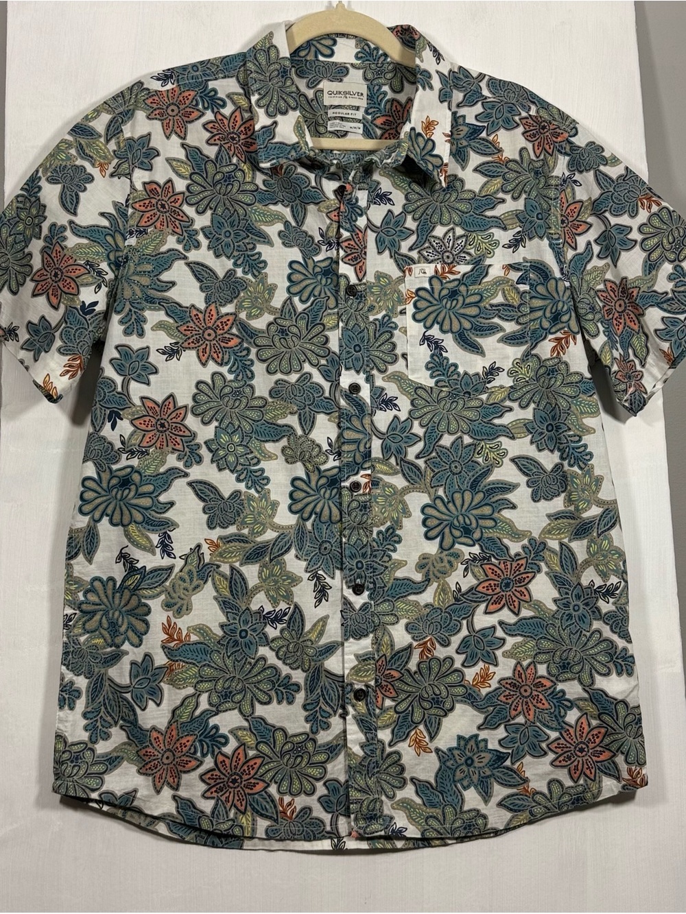 Quiksilver Men’s Short-Sleeve Floral Button-Up Shirt - Multicolor